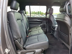 Used 2024  Jeep Wagoneer L Series II 4x4 at CarloanExpress&period;Com near Hampton&comma; VA