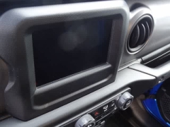 Used 2021  Jeep Gladiator Willys 4x4 at CarloanExpress&period;Com near Hampton&comma; VA