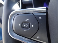 Used 2023  Volvo C40 Recharge Pure Electric Twin eAWD Ultimate at CarloanExpress&period;Com near Hampton&comma; VA