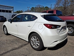 Used 2017  Mazda Mazda3 5-Door Sport Auto at CarloanExpress&period;Com near Hampton&comma; VA