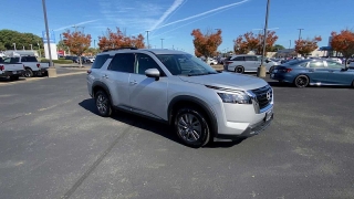 Used 2025  Nissan Pathfinder SV 4WD at CarloanExpress.Com near Hampton, VA