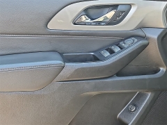 Used 2020  Chevrolet Traverse 4d SUV FWD LT Cloth w&sol;1LT at CarloanExpress&period;Com near Hampton&comma; VA