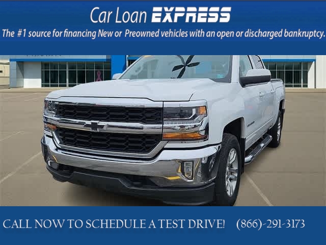 Used 2018  Chevrolet Silverado 1500 4WD Crew Cab 143.5" LT w/1LT at CarloanExpress.Com near Hampton, VA