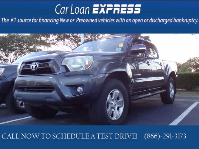 Used 2014  Toyota Tacoma 4WD Double Cab V6 &lpar;Natl&rpar; at CarloanExpress&period;Com near Hampton&comma; VA
