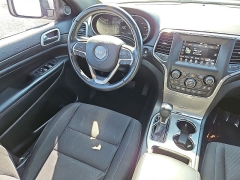 Used 2020  Jeep Grand Cherokee Laredo E 4x4 at CarloanExpress&period;Com near Hampton&comma; VA
