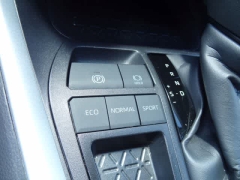 Used 2025  Toyota RAV4 XLE FWD at CarloanExpress&period;Com near Hampton&comma; VA