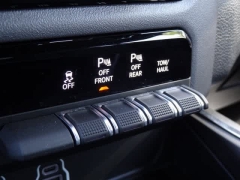 Used 2025  Ram 1500 Big Horn 4x4 Crew Cab 5'7" Box at CarloanExpress.Com near Hampton, VA