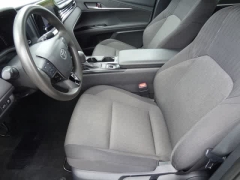 Used 2025  Toyota Camry &lpar;Natl&rpar; at CarloanExpress&period;Com near Hampton&comma; VA