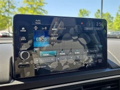 New 2025  Honda Pilot Touring&plus; 2WD at CarloanExpress&period;Com near Hampton&comma; VA