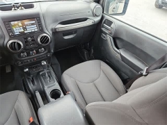 Used 2017  Jeep Wrangler Unlimited Sport 4x4 at CarloanExpress&period;Com near Hampton&comma; VA