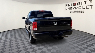 Used 2019  Ram 1500 Classic Tradesman 4x4 Crew Cab 5'7" Box at CarloanExpress&period;Com near Hampton&comma; VA