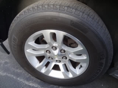 Used 2019  Chevrolet Suburban 4d SUV 4WD LT at CarloanExpress&period;Com near Hampton&comma; VA