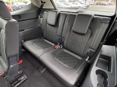 Used 2025  Volkswagen Atlas 2.0T SEL Premium R-Line 4MOTION at CarloanExpress.Com near Hampton, VA