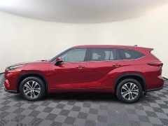 Used 2021  Toyota Highlander XLE AWD at CarloanExpress&period;Com near Hampton&comma; VA