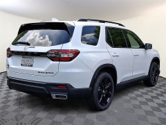 New 2025  Honda Pilot Black Edition AWD at CarloanExpress&period;Com near Hampton&comma; VA