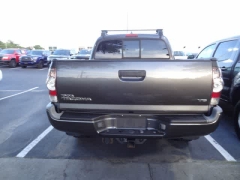 Used 2014  Toyota Tacoma 4WD Double Cab V6 &lpar;Natl&rpar; at CarloanExpress&period;Com near Hampton&comma; VA