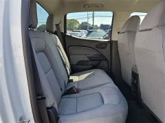Used 2022  Chevrolet Colorado 2WD Crew Cab 128" Work Truck at CarloanExpress.Com near Hampton, VA