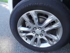 Used 2019  Chevrolet Traverse AWD 4dr High Country w&sol;2LZ at CarloanExpress&period;Com near Hampton&comma; VA