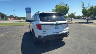Used 2023  Honda Passport Elite AWD at CarloanExpress&period;Com near Hampton&comma; VA
