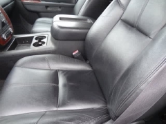 Used 2012  Chevrolet Avalanche 4d SUV 4WD LT at CarloanExpress&period;Com near Hampton&comma; VA