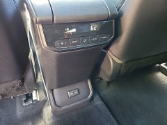 Used 2022  Toyota Highlander XSE AWD at CarloanExpress&period;Com near Hampton&comma; VA