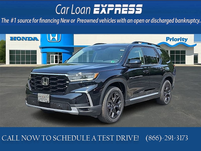 New 2025  Honda Pilot Touring 2WD at CarloanExpress.Com near Hampton, VA