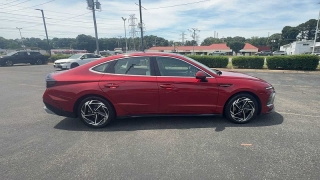Used 2024  Hyundai Sonata SEL 2&period;5L FWD at CarloanExpress&period;Com near Hampton&comma; VA