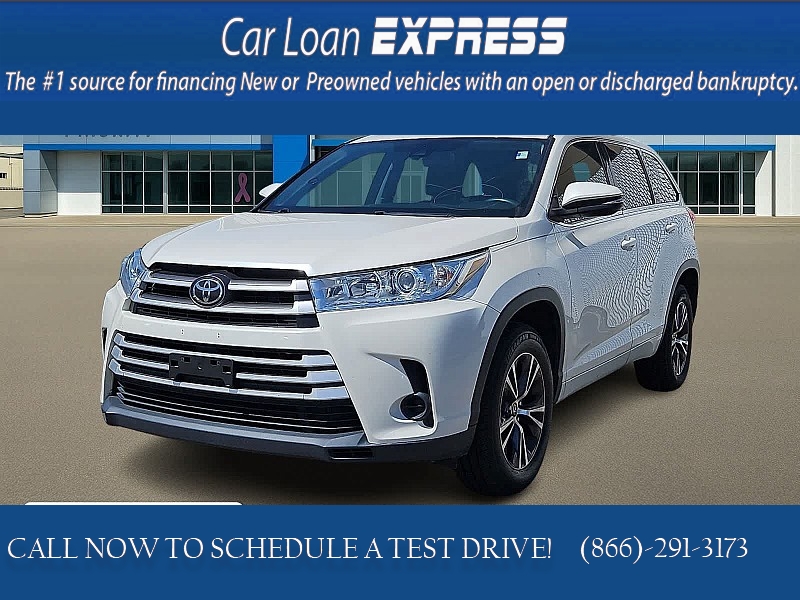 Used 2017  Toyota Highlander 4d SUV FWD LE at CarloanExpress&period;Com near Hampton&comma; VA