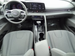 Used 2023  Hyundai Elantra SEL IVT at CarloanExpress.Com near Hampton, VA
