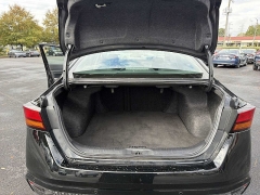 Used 2024  Nissan Altima 2.5 SV Sedan at CarloanExpress.Com near Hampton, VA