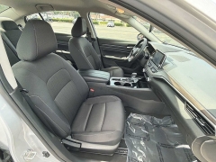 Used 2024  Nissan Altima 2&period;5 SV Sedan at CarloanExpress&period;Com near Hampton&comma; VA