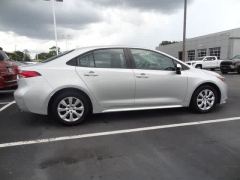 Used 2024  Toyota Corolla LE CVT &lpar;Natl&rpar; at CarloanExpress&period;Com near Hampton&comma; VA