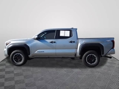 Used 2024  Toyota Tacoma 4WD Double Cab Bed (Natl) at CarloanExpress.Com near Hampton, VA
