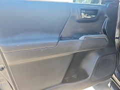 Used 2019  Toyota Tacoma 4WD Double Cab 5' Bed V6 &lpar;Natl&rpar; at CarloanExpress&period;Com near Hampton&comma; VA