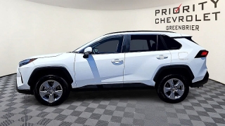Used 2022  Toyota RAV4 XLE FWD at CarloanExpress&period;Com near Hampton&comma; VA