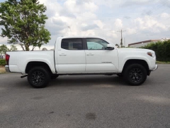 Used 2023  Toyota Tacoma 2WD Double Cab 5' Bed I4 AT &lpar;Natl&rpar; at CarloanExpress&period;Com near Hampton&comma; VA