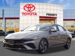 Used 2024  Hyundai Elantra Limited IVT at CarloanExpress&period;Com near Hampton&comma; VA