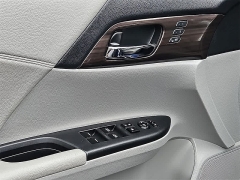 Used 2017  Honda Accord Sedan 4d EX-L at CarloanExpress&period;Com near Hampton&comma; VA