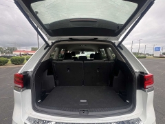 Used 2025  Volkswagen Atlas 2.0T SE w/Technology 4MOTION at CarloanExpress.Com near Hampton, VA