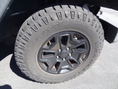 Used 2014  Jeep Wrangler 4WD 2dr Willys Wheeler at CarloanExpress&period;Com near Hampton&comma; VA