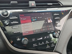 Used 2018  Toyota Camry Hybrid CVT &lpar;Natl&rpar; at CarloanExpress&period;Com near Hampton&comma; VA