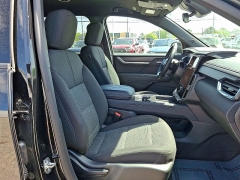 Used 2025  GMC Acadia FWD 4dr Elevation at CarloanExpress&period;Com near Hampton&comma; VA