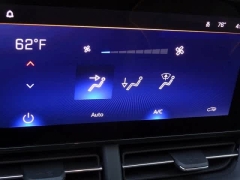 Used 2024  Chevrolet Trax FWD 4dr ACTIV at CarloanExpress.Com near Hampton, VA