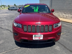 Used 2014  Jeep Grand Cherokee 4d SUV 4WD Laredo Altitude at Keenan's Cherryland near Holmen&comma; WI
