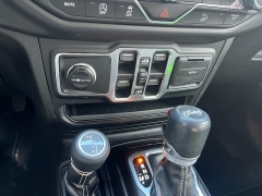 Used 2018  Jeep Wrangler Unlimited 4d SUV 4WD Sahara at Keenan's Cherryland near Holmen&comma; WI