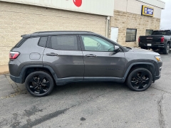 Used 2018  Jeep Compass 4d SUV 4WD Latitude Altitude at Keenan's Cherryland near Holmen&comma; WI
