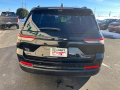 Used 2023  Jeep Grand Cherokee Limited 4x4 at Keenan's Cherryland near Holmen&comma; WI