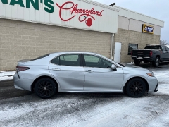 Used 2021  Toyota Camry SE Auto at Keenan's Cherryland near Holmen&comma; WI