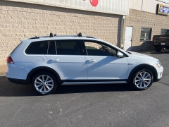 Used 2017  Volkswagen Golf Alltrack 4d Wagon TSI S 4motion Auto at Keenan's Cherryland near Holmen, WI