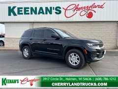 Used 2023  Jeep Grand Cherokee Laredo 4x4 at Keenan's Cherryland near Holmen&comma; WI
